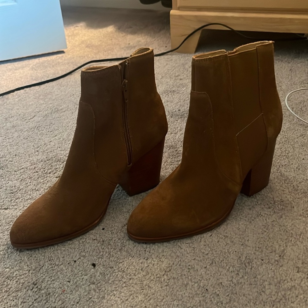Soludos Faux Suede Heeled Booties Size 8.5